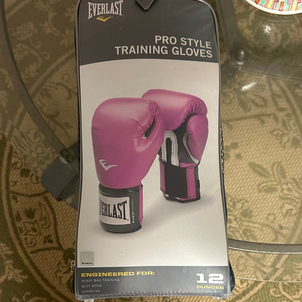 Everlast Magenta Pro Style Gloves